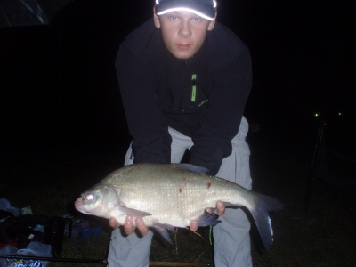Nocny Leszcz na  Feeder - 2010r 